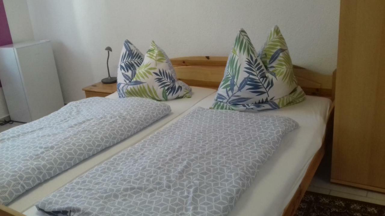 Triebener-Hof Hotell Quierschied Exteriör bild